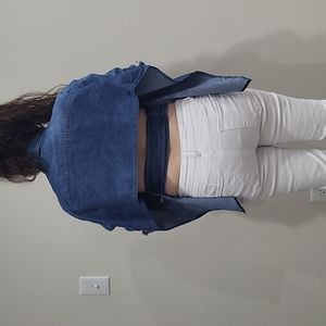 Denim shirt with ruffled back